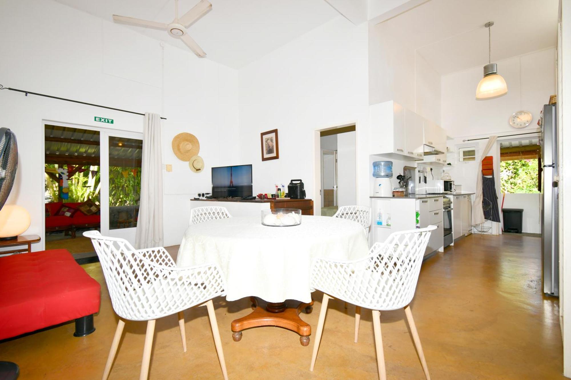 Villa De La Vallee พอร์ตมาตูริน ภายนอก รูปภาพ
